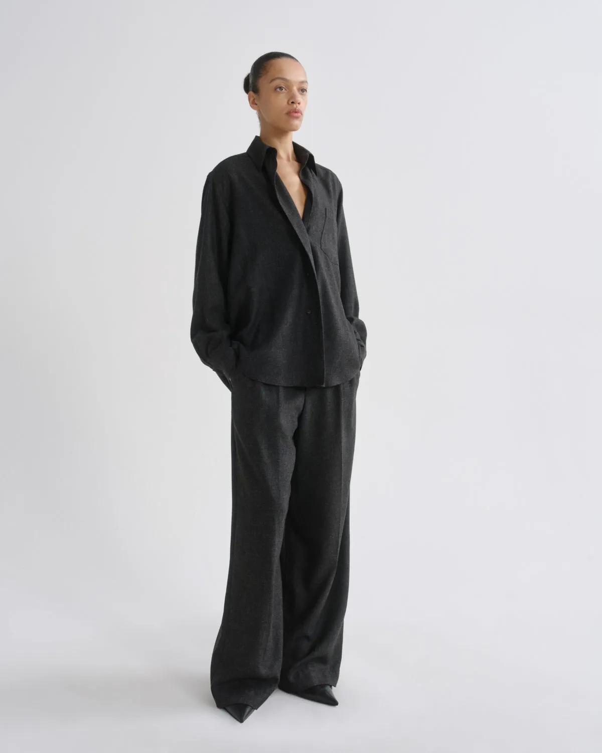 Aris Shirt (Wool) in Charcoal Heather sold by Agolde product image thumbnail 3