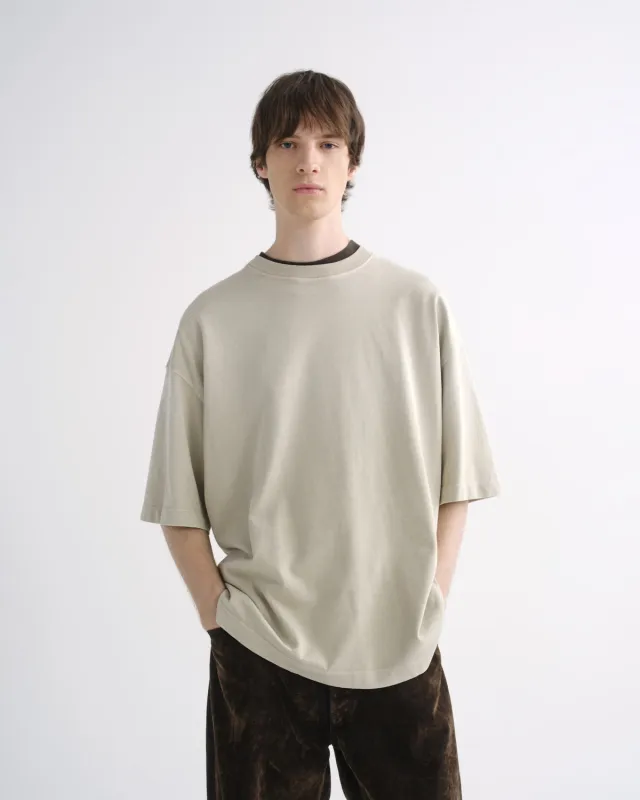 Portman Tee in Lime Stone made by Agolde