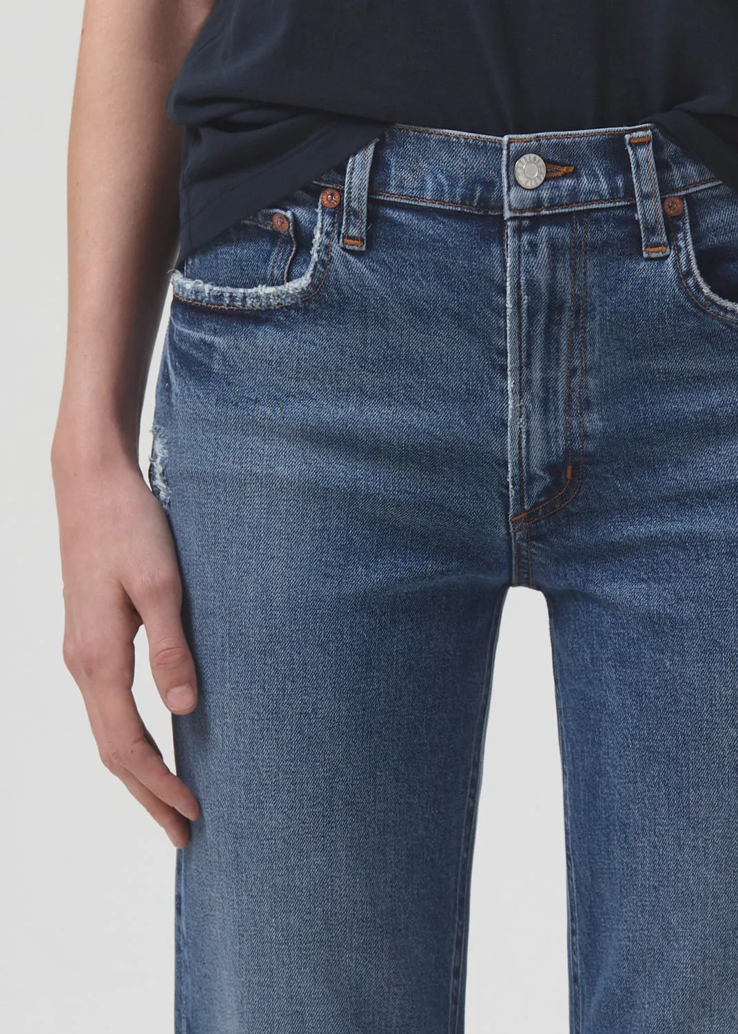 Kye Mid Rise Straight Crop (STRETCH) in Notion sold by Agolde product image thumbnail 5