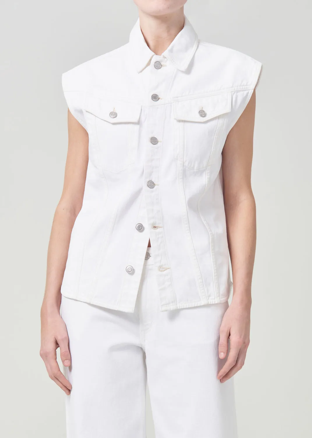 Evan Shirt in Milkshake sold by Agolde