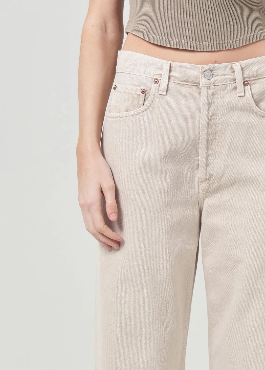 Low Slung Baggy 30.5" in Tusk sold by Agolde product image thumbnail 5