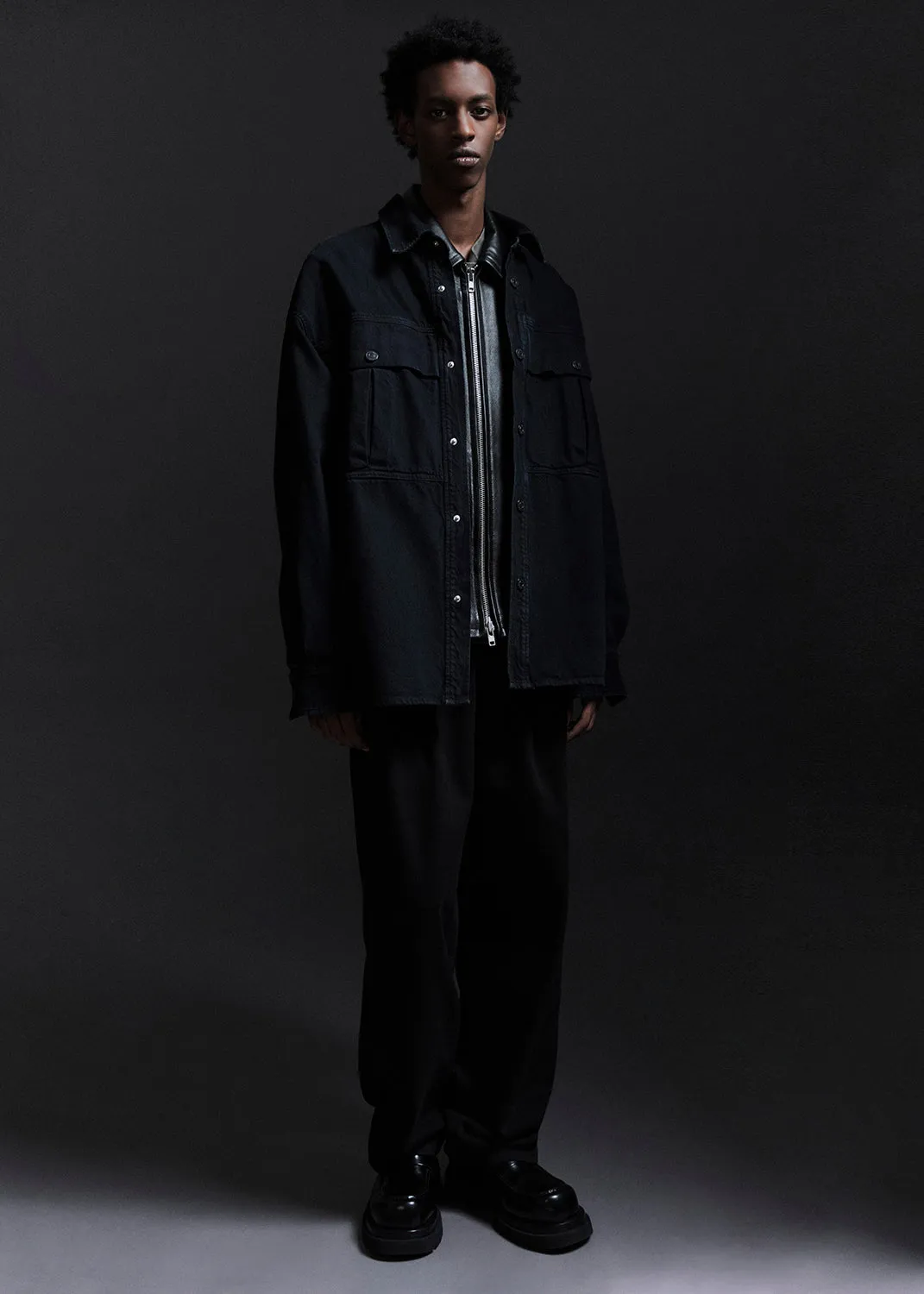 Slater Trouser in Black sold by Agolde product image thumbnail 2