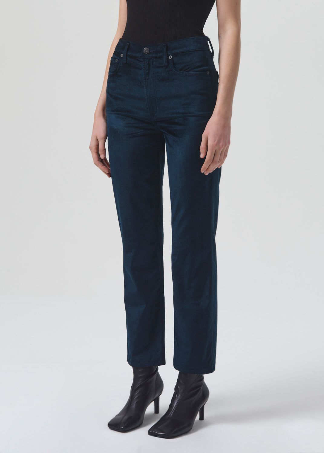 High Rise Stovepipe (VELVET) in Blizzard sold by Agolde product image thumbnail 4