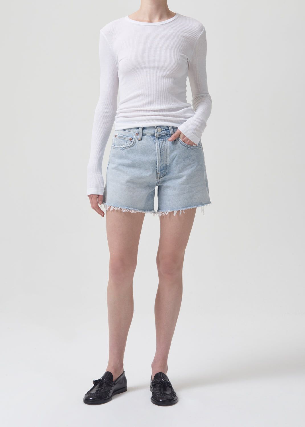 Parker Long Short in Jinx sold by Agolde