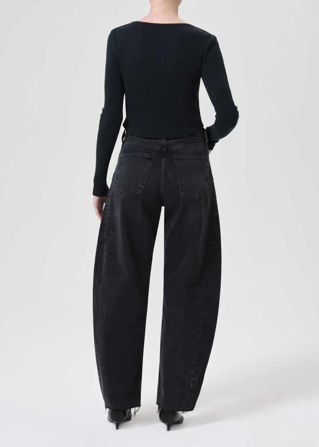 Luna High Rise Pieced Taper (Weightless) in Posses sold by Agolde product image thumbnail 2
