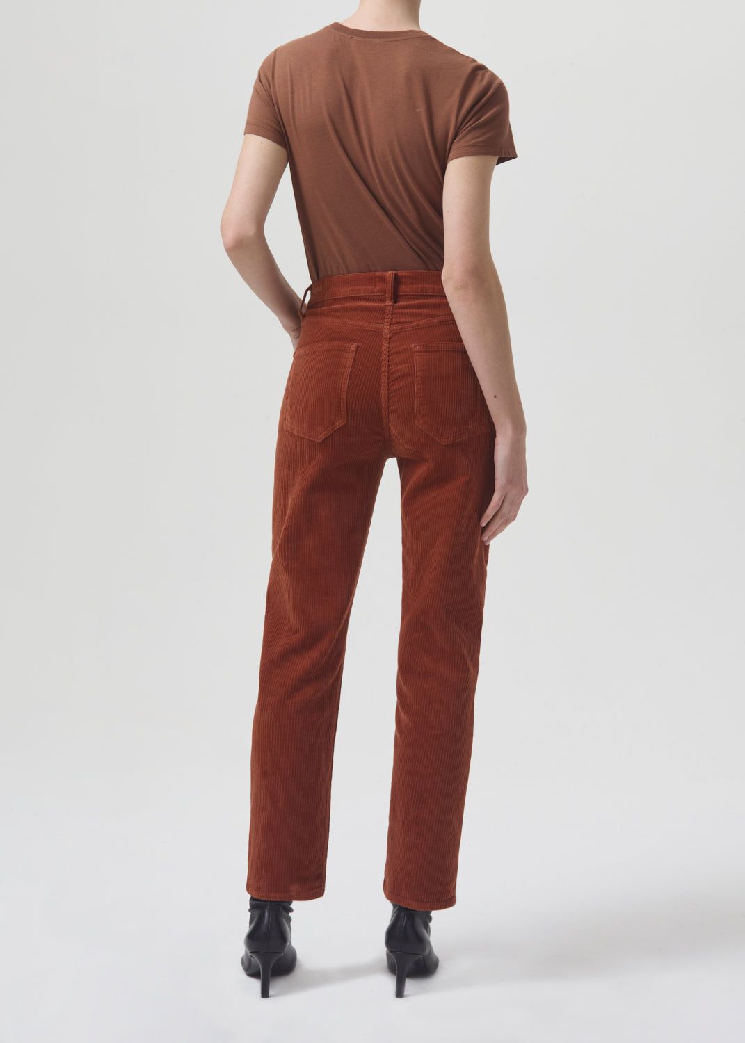Riley Long High Rise Straight (Corduroy) in Saddle sold by Agolde product image thumbnail 2
