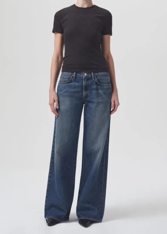 Harri Shrunken Tee in Pasha sold by Agolde