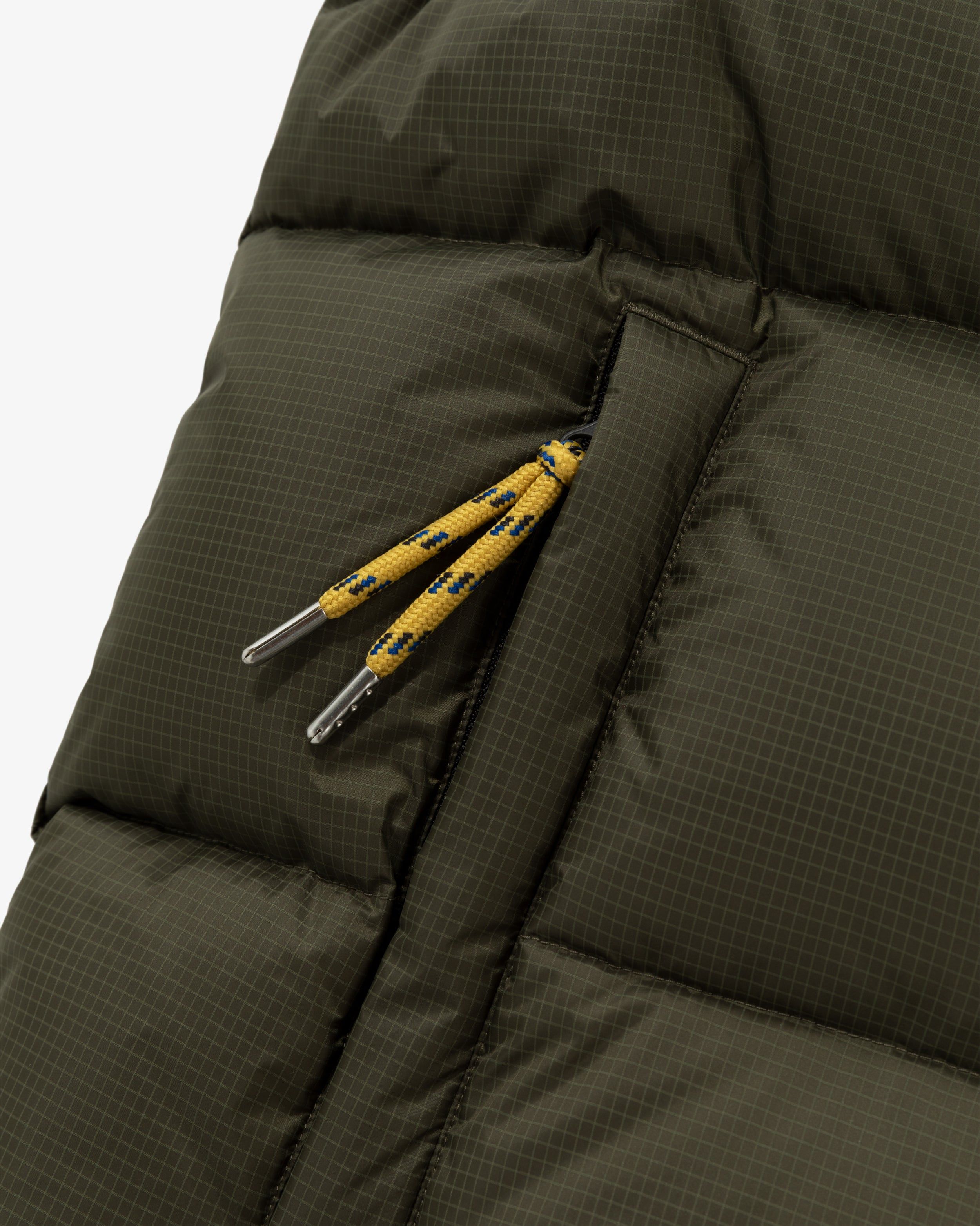 Unisphere Down Puffer Vest sold by Aime Leon Dore product image thumbnail 5