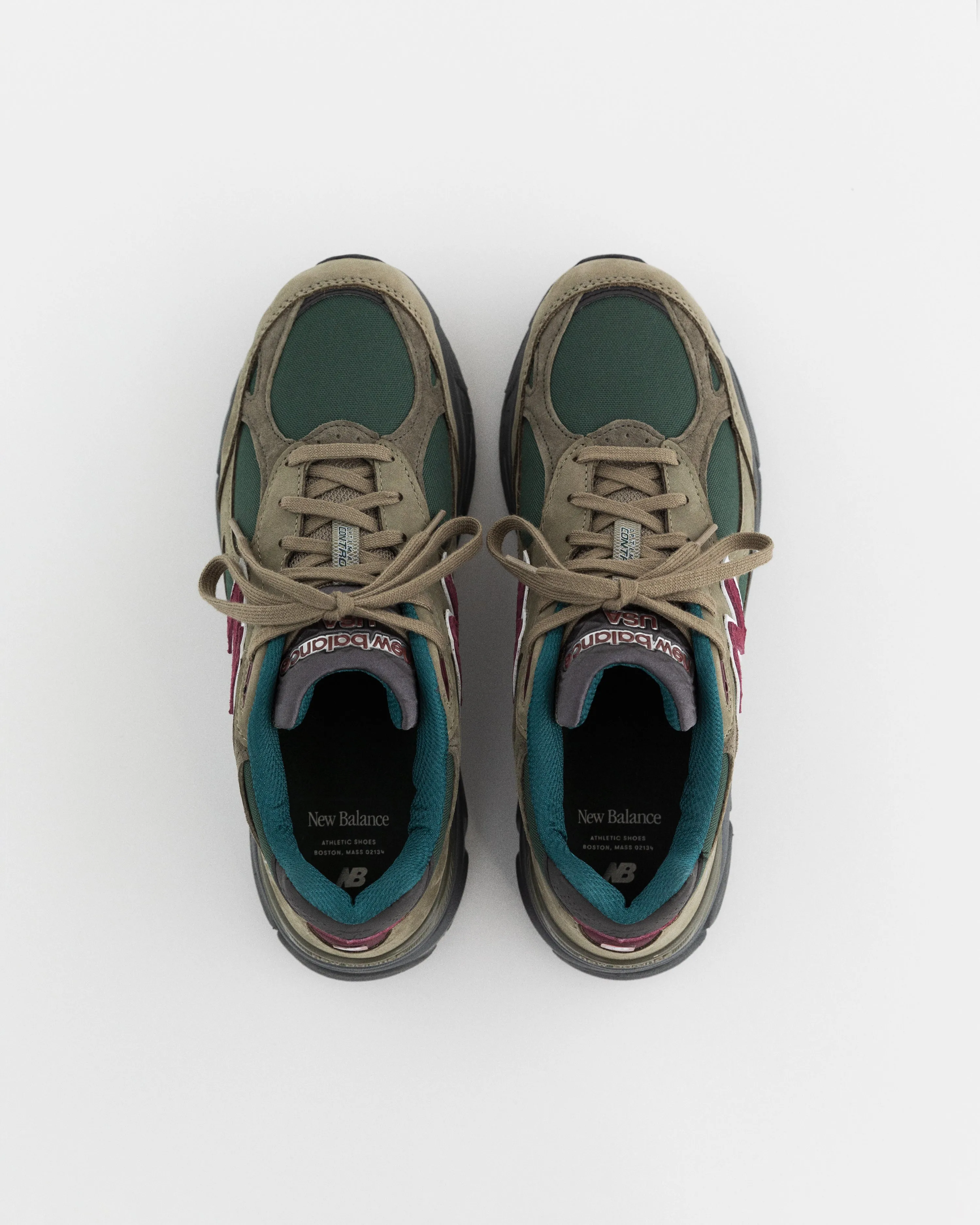 New Balance MADE in USA 990v3 sold by Aime Leon Dore product image thumbnail 4