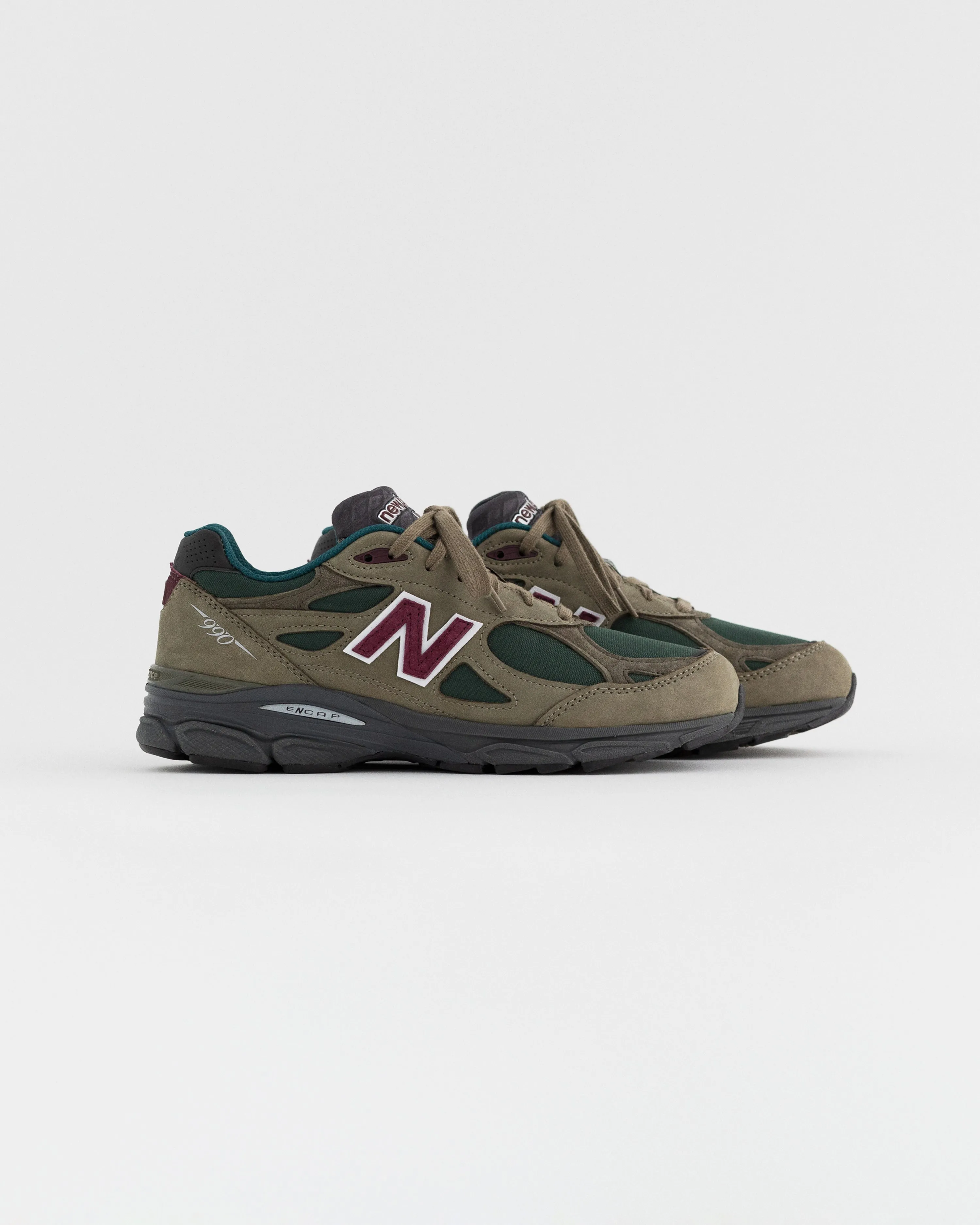 New Balance MADE in USA 990v3 sold by Aime Leon Dore product image thumbnail 3