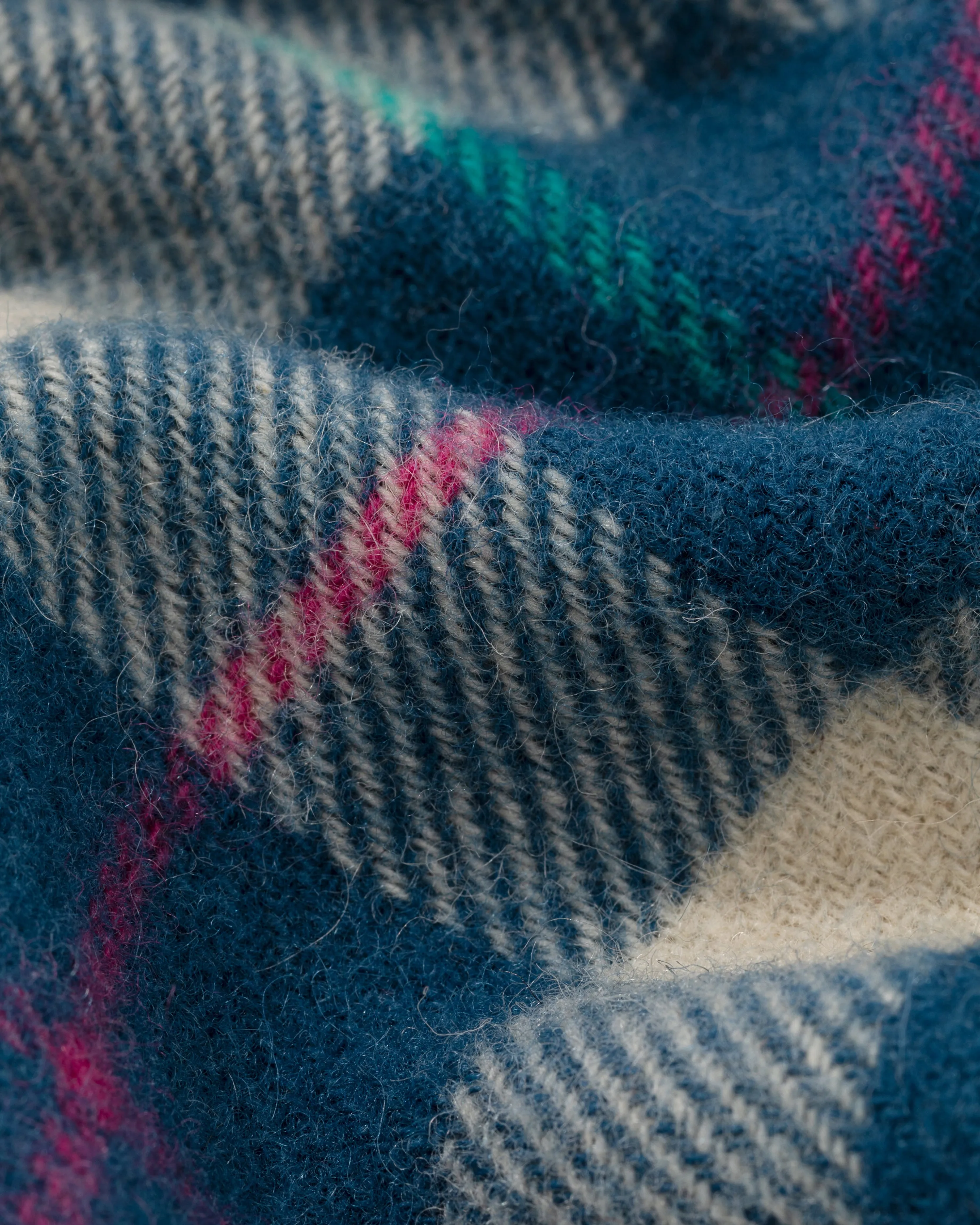 Vintage Woolrich Plaid Scarf sold by Aime Leon Dore product image thumbnail 3