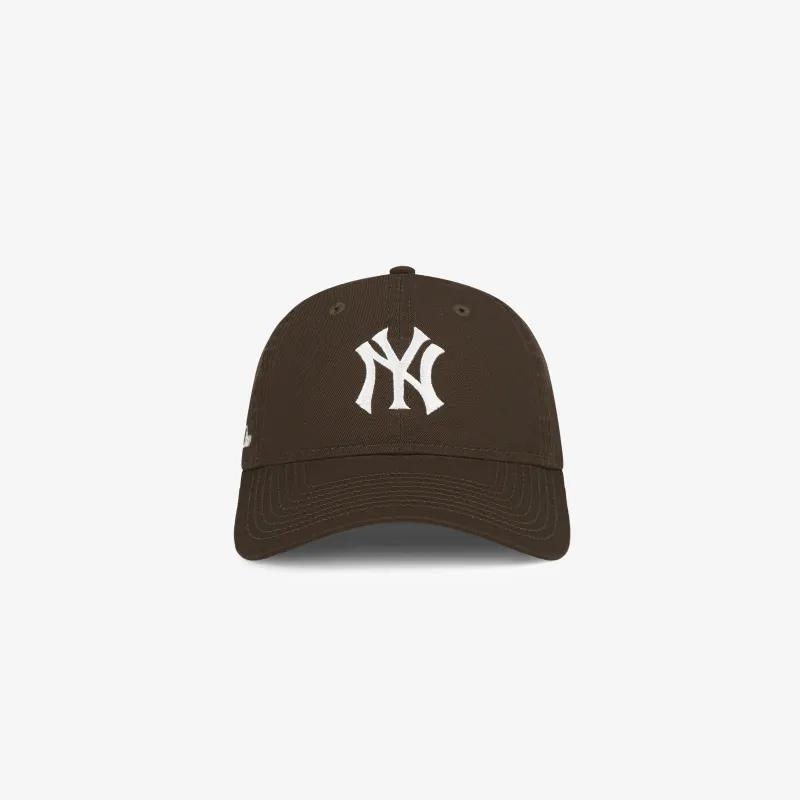 ALD / New Era Yankees Ballpark      Hat sold by Aime Leon Dore