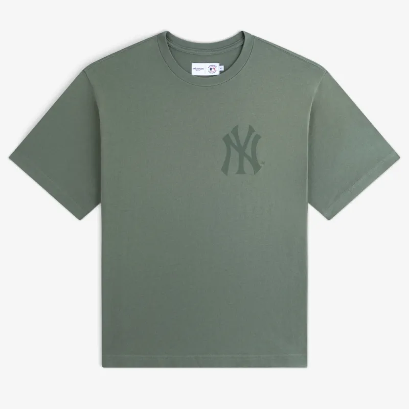 Yankees Washed Logo Tee made by Aime Leon Dore