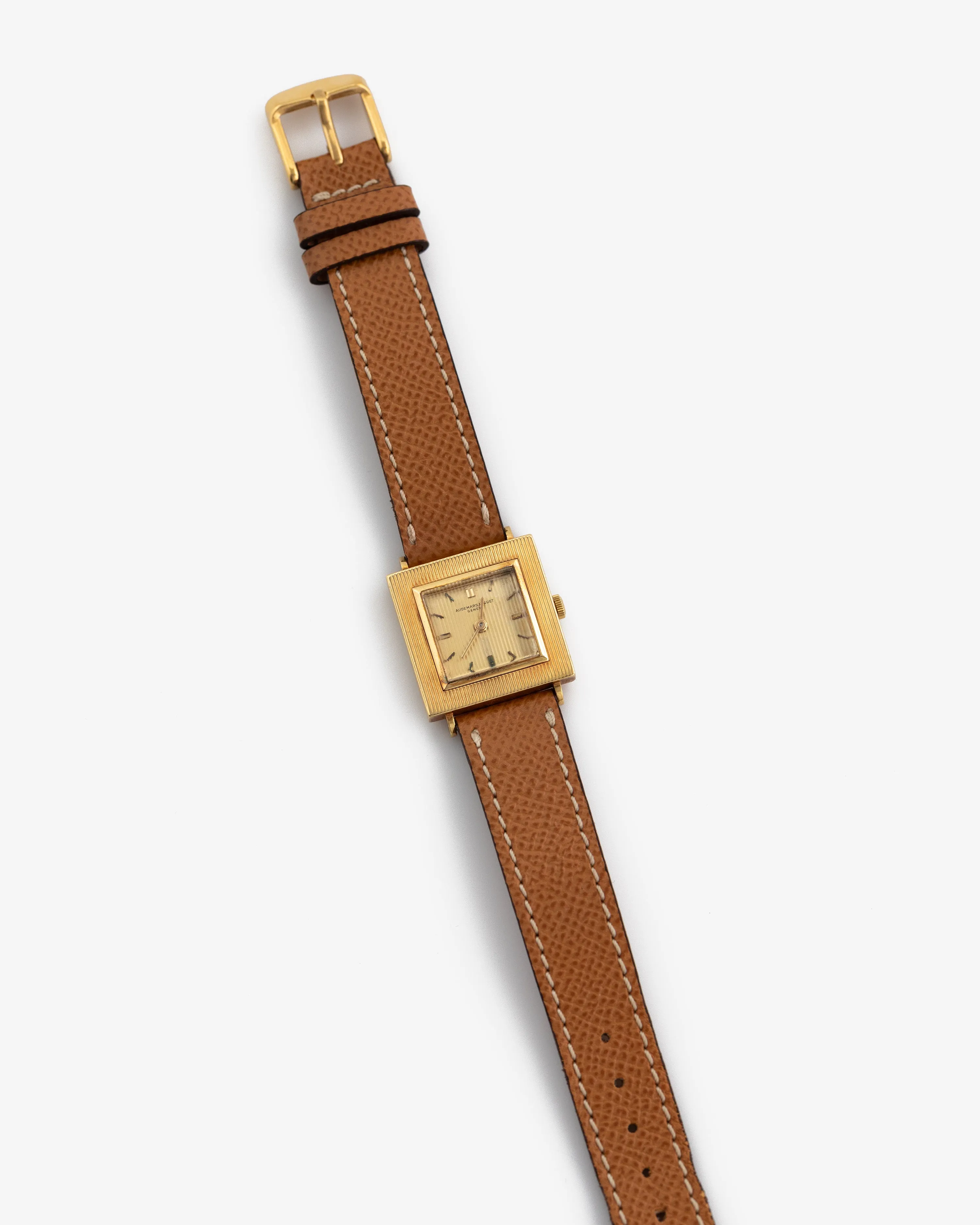 Audemars Piguet Square 18Kt Gold Watch sold by Aime Leon Dore product image thumbnail 3