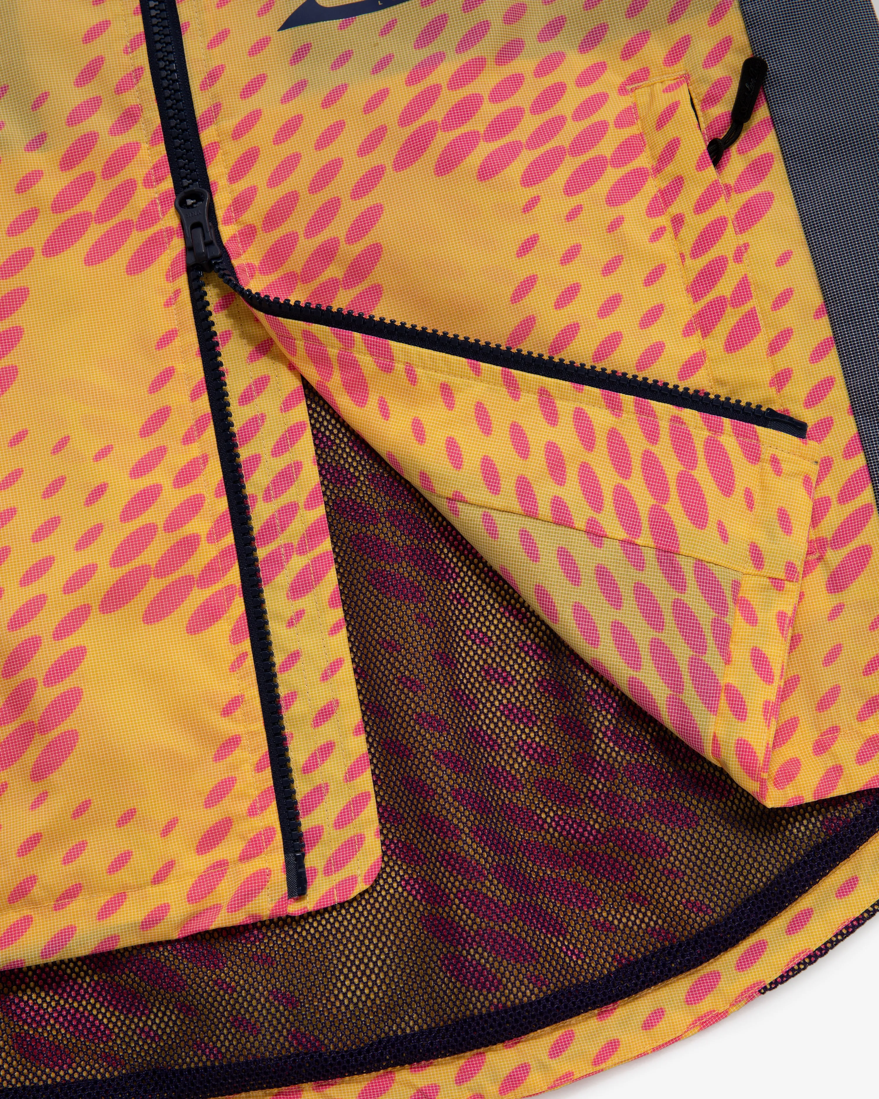 Podium Vest sold by Aime Leon Dore product image thumbnail 5