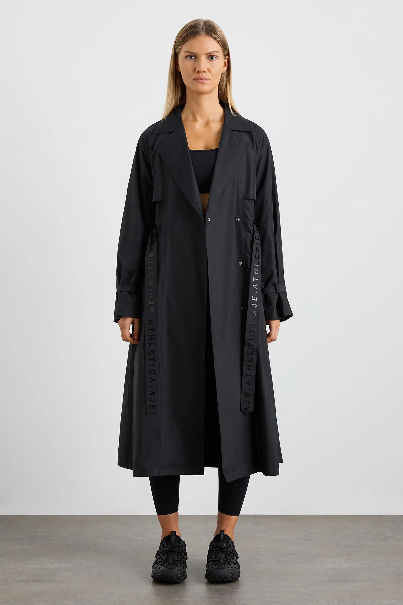 Pleated Trench Coat 703 | Parallel