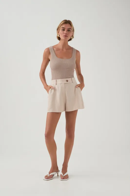 Lucine Tailored Short made by Aje