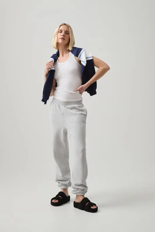 Relaxed Trackpant 508 sold by Aje