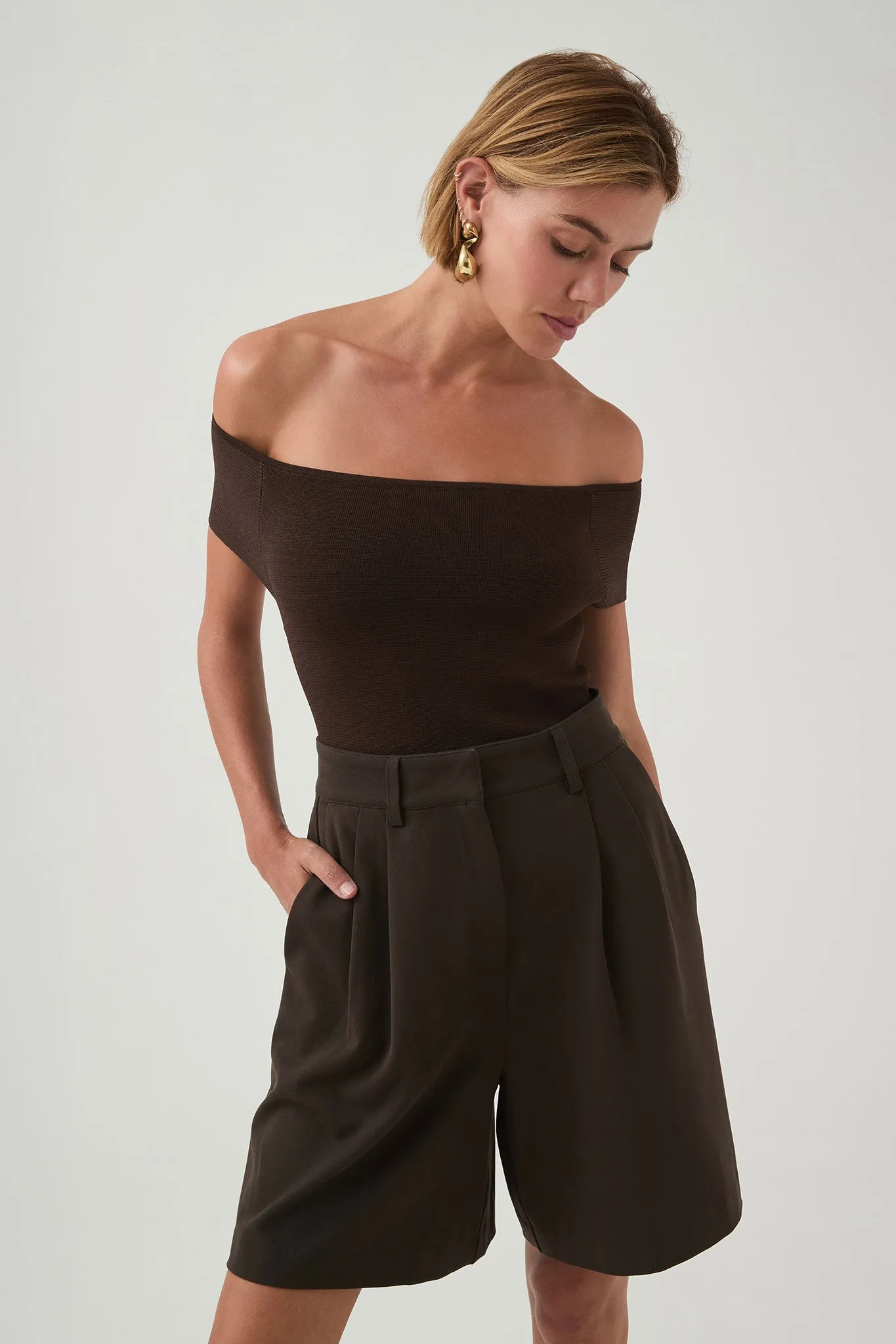 Remi Tailored Short sold by Aje