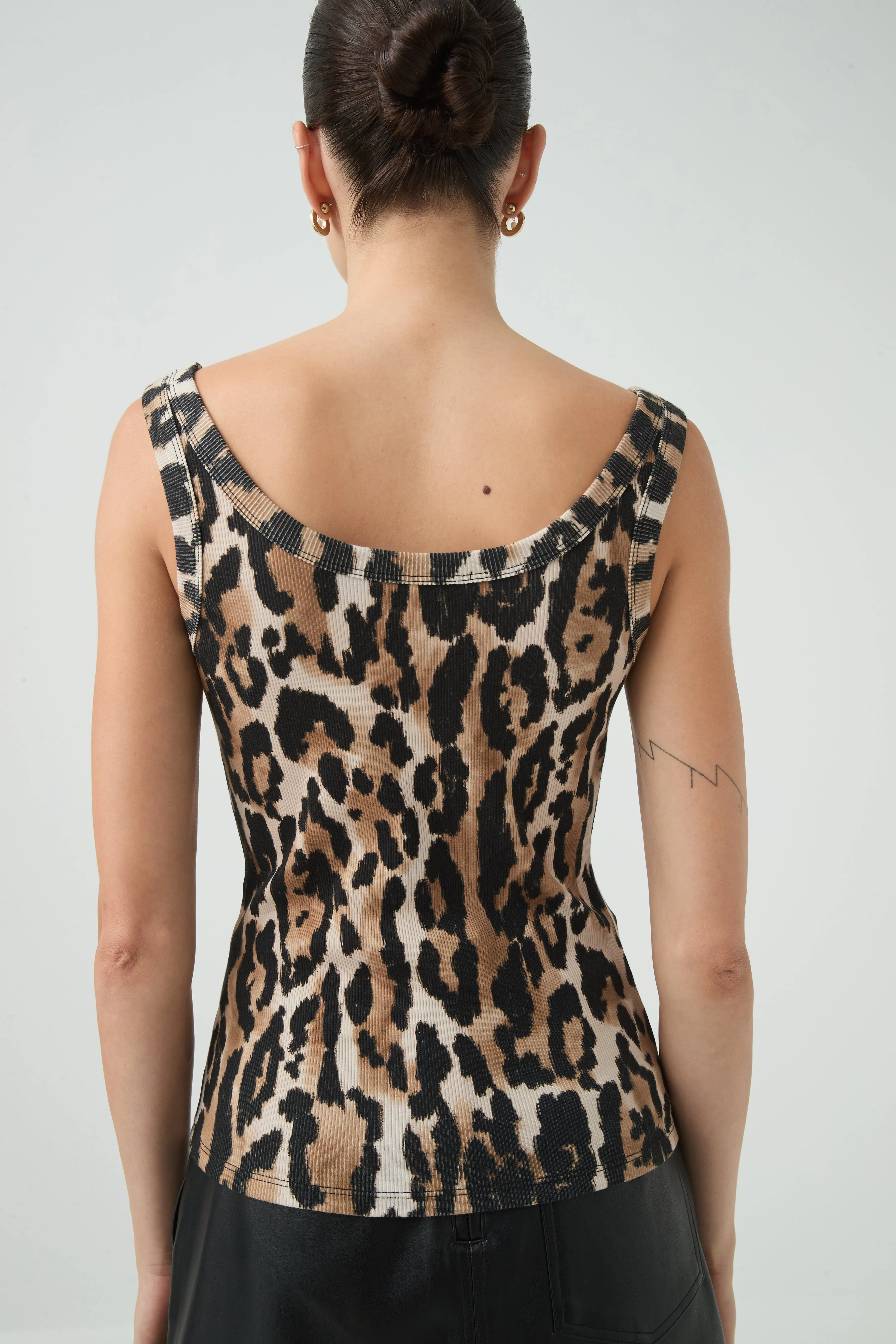 Cowrie Scoop Tank sold by Aje product image thumbnail 4