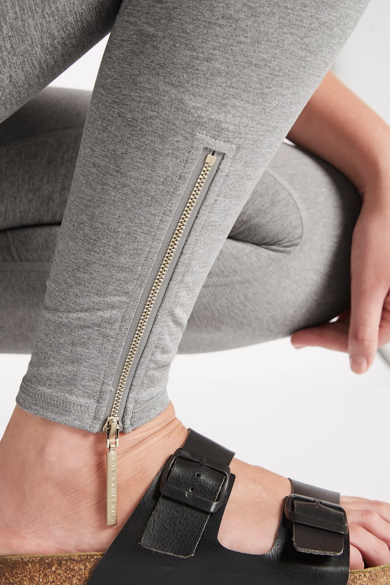 High Rise Crossover 7/8 Zip Legging 214 sold by Aje product image thumbnail 4