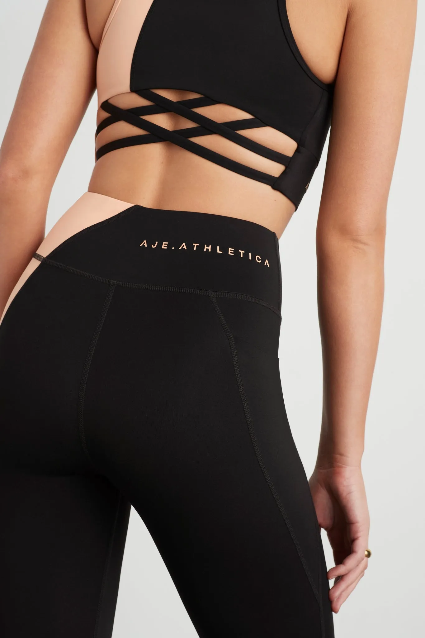 High Rise Colour Block 7/8 Legging 226 sold by Aje product image thumbnail 4