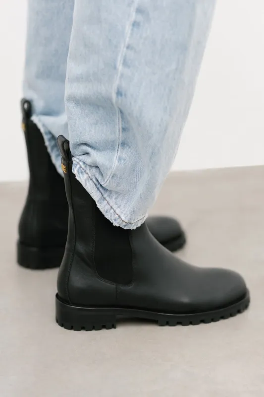 Harley Boot sold by Aje