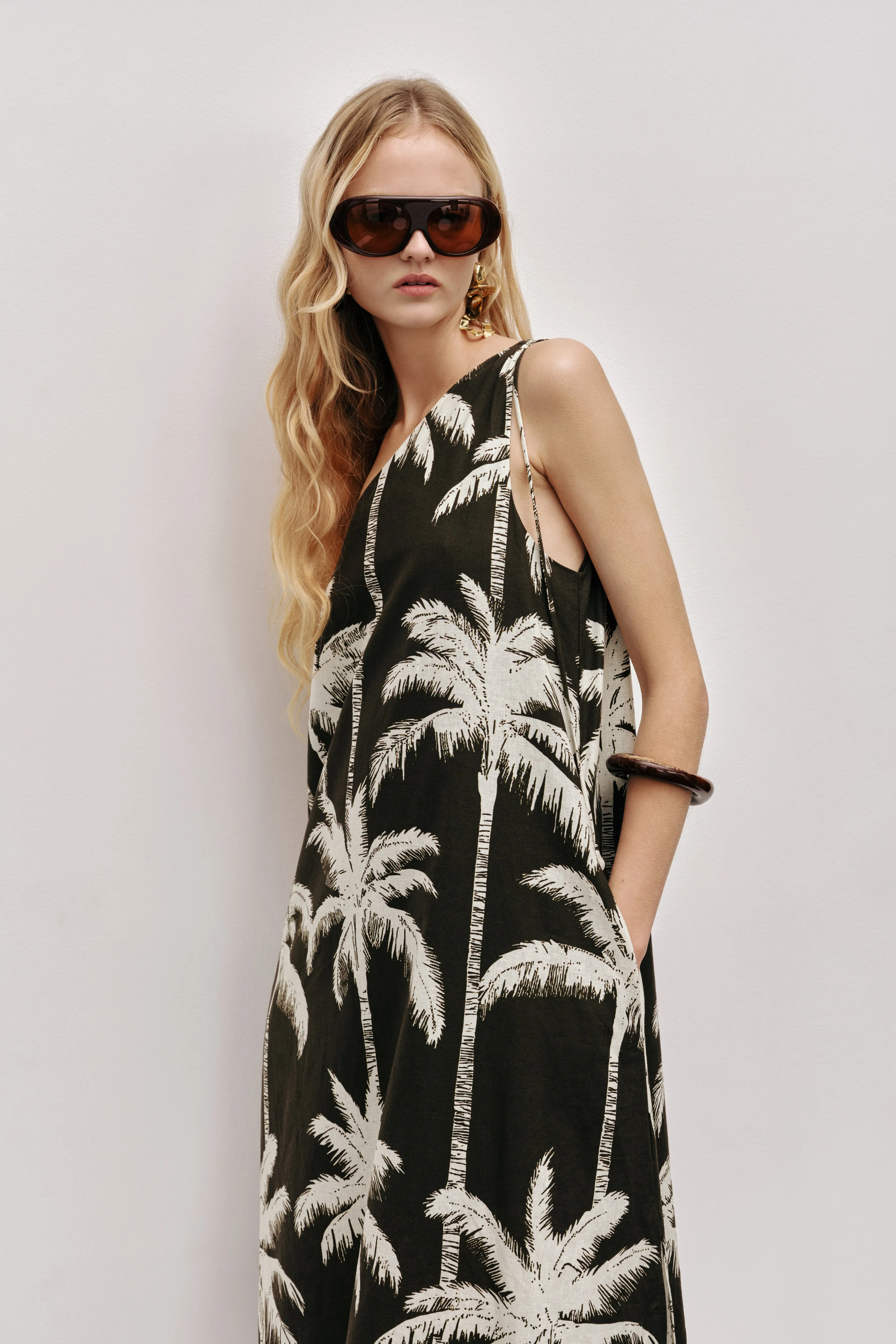 Tansia One Shoulder Maxi Dress sold by Aje product image thumbnail 4