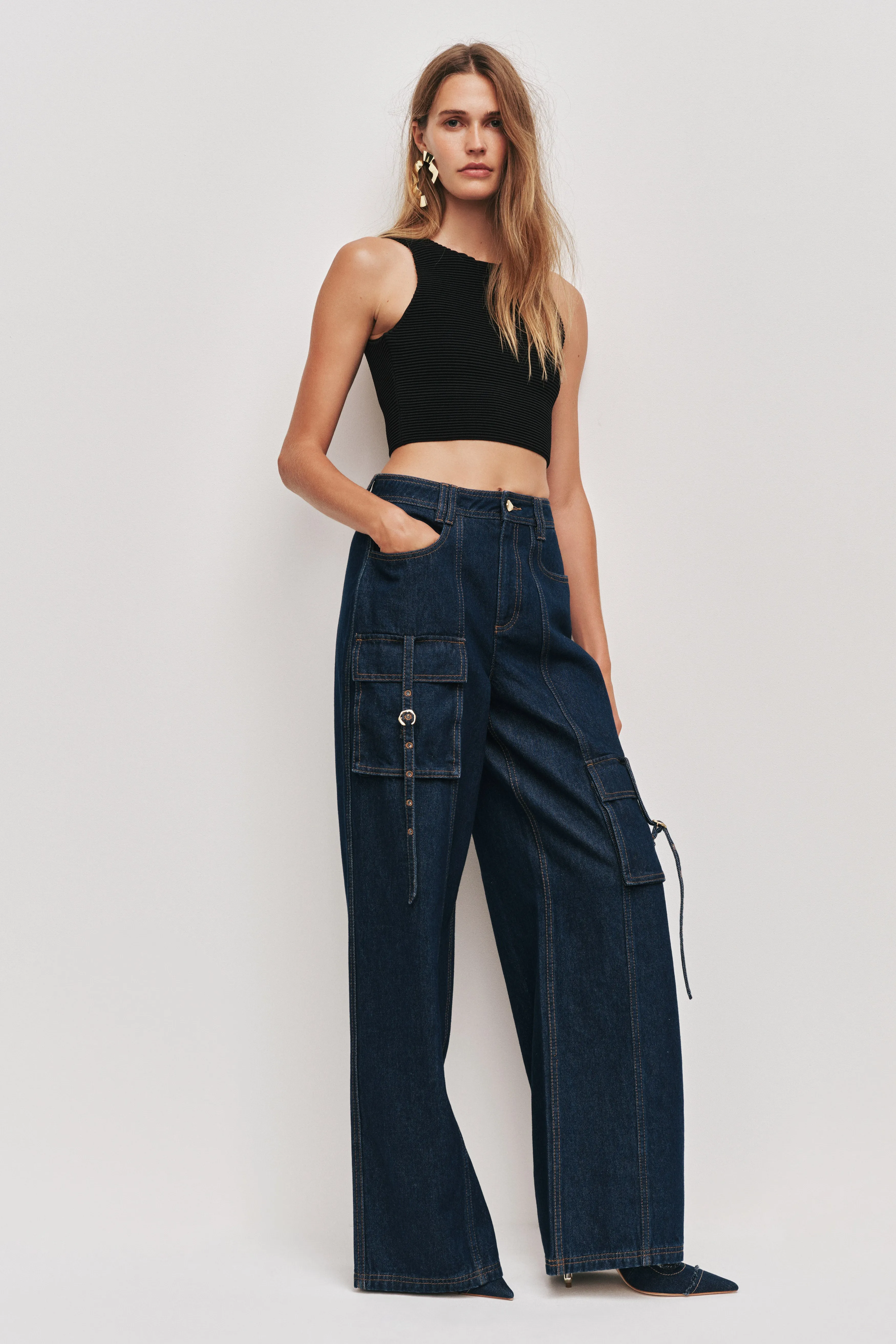 Briar Cargo Jean sold by Aje