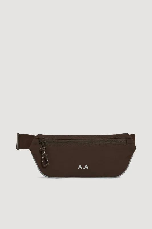 Agora Running Belt made by Aje