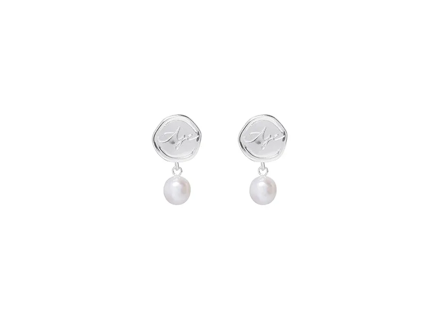 Nova Pearl Drop Earring sold by Aje product image thumbnail 5