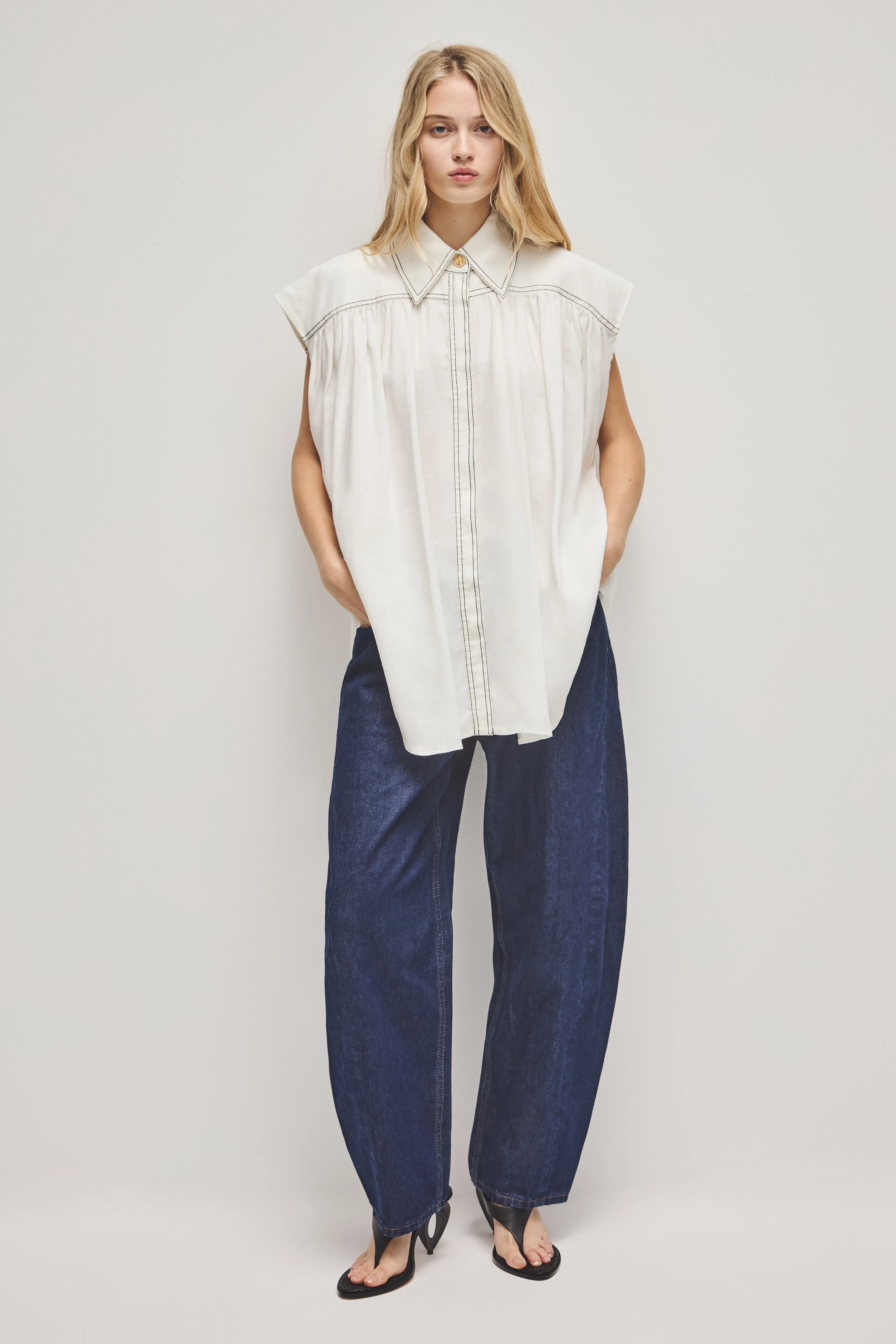 Ecliptica Top sold by Aje