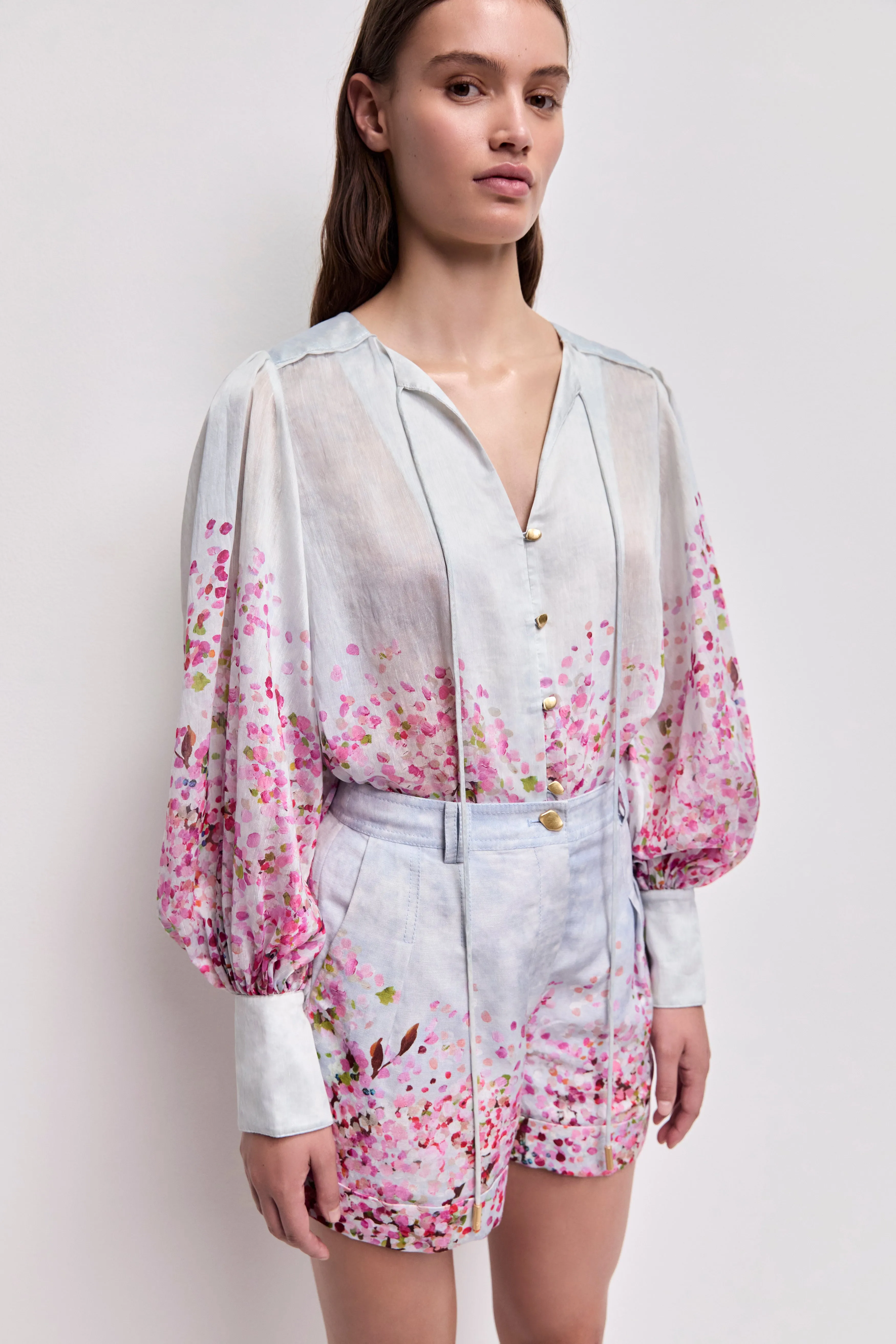 Fragments Short sold by Aje product image thumbnail 3