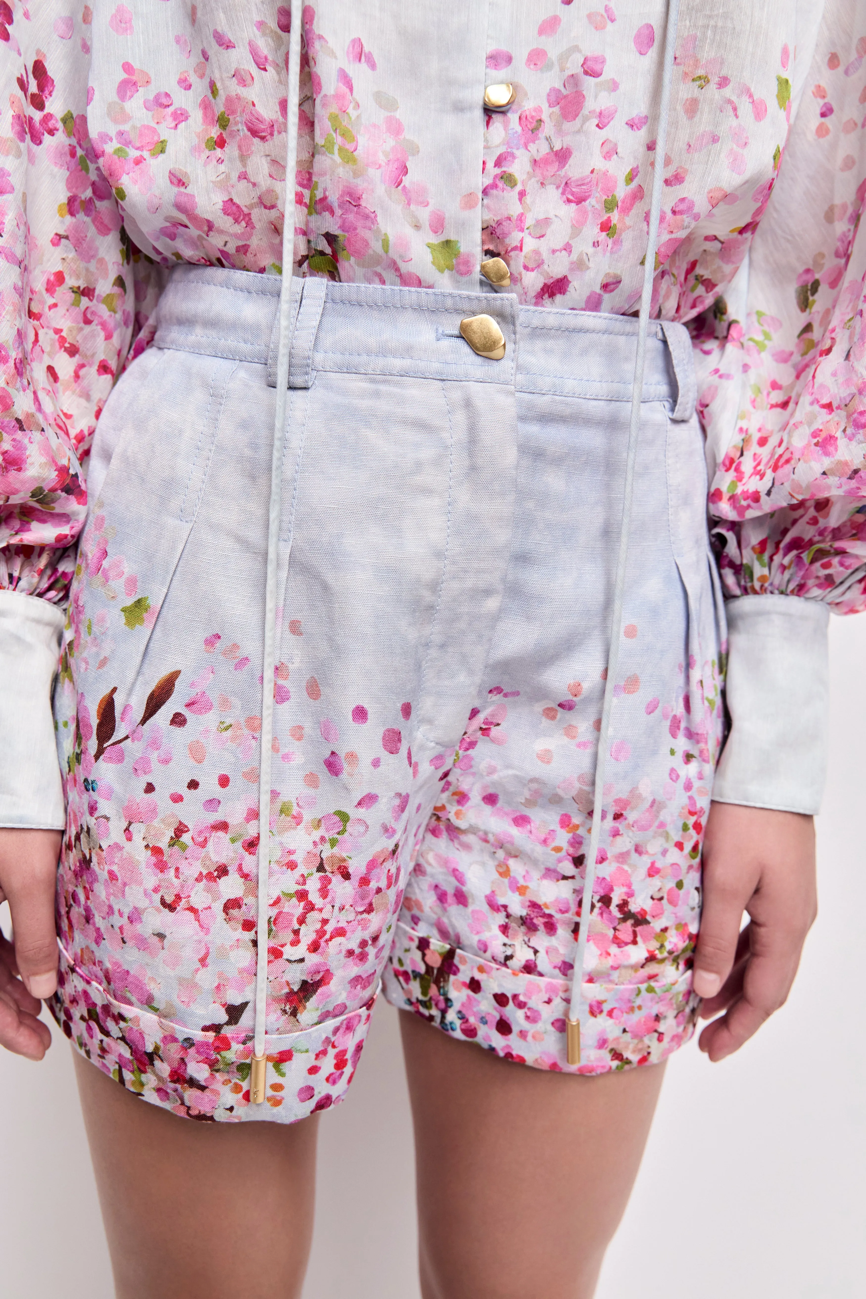 Fragments Short sold by Aje product image thumbnail 4