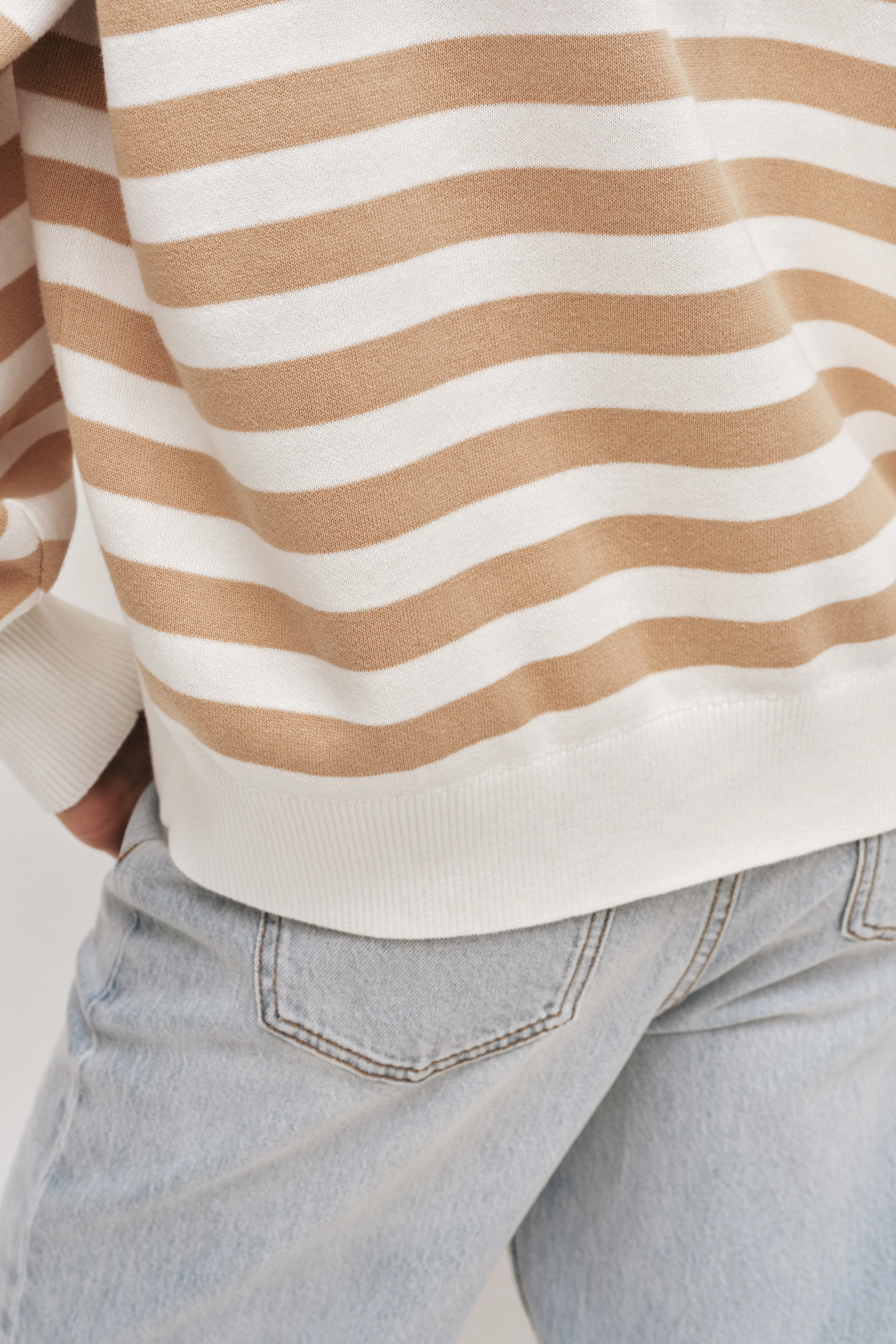Zara Logo Knit Jumper sold by Aje product image thumbnail 5