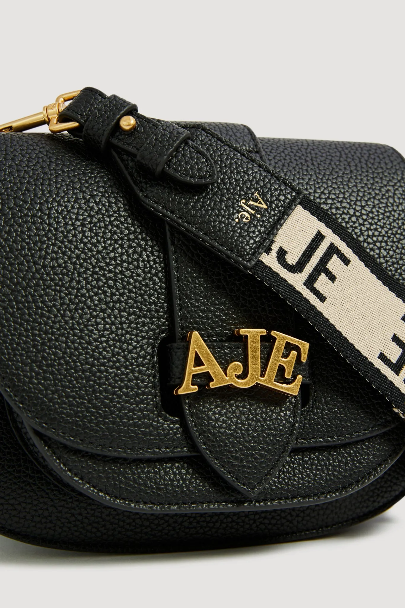 Viva Texture Small Saddle Bag sold by Aje product image thumbnail 3