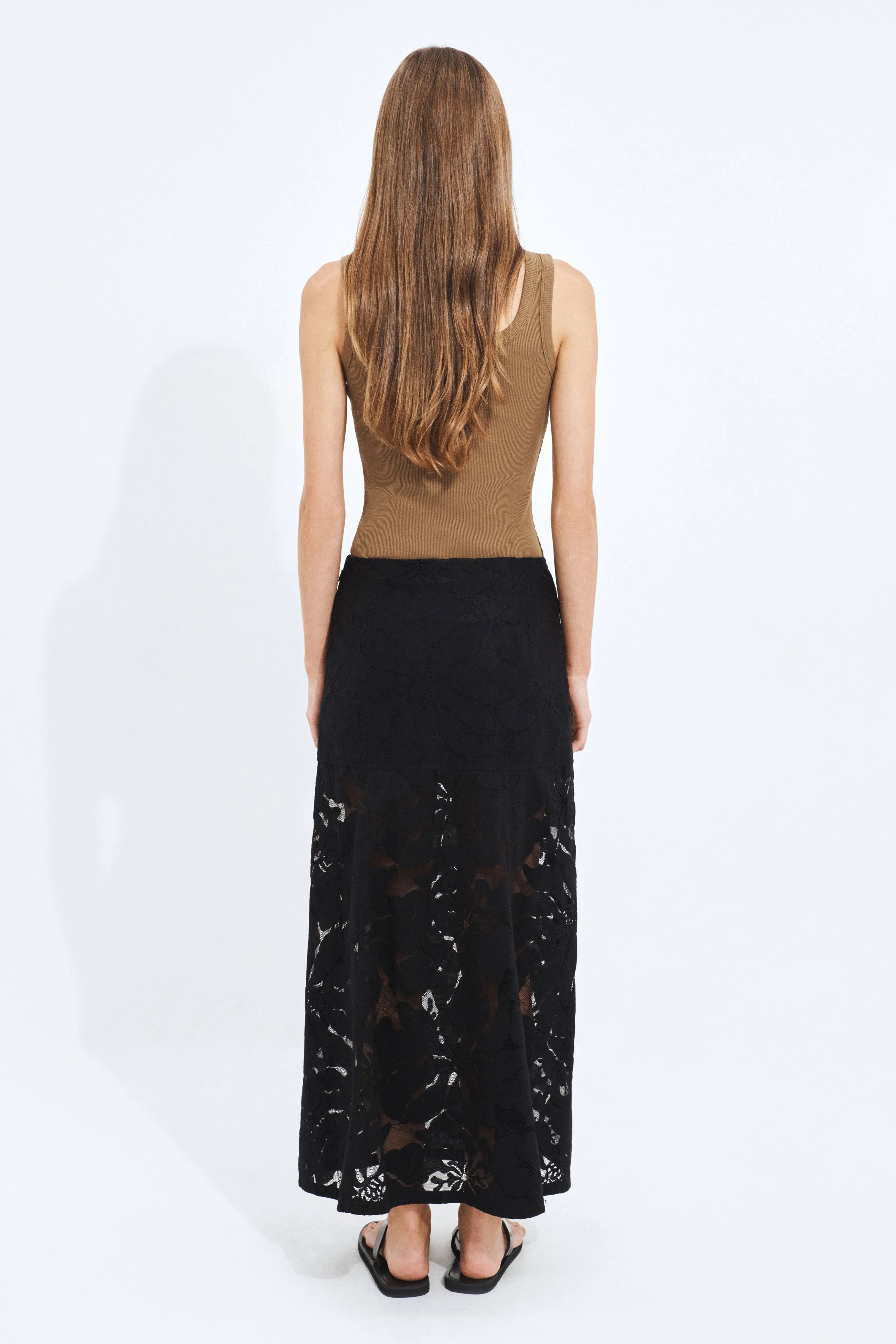 Cowrie Scoop Tank sold by Aje product image thumbnail 5