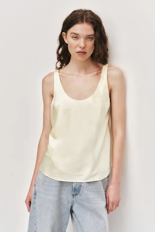 Siren Top made by Aje
