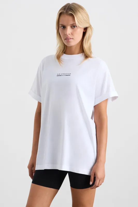 Boyfriend Tee 102 made by Aje