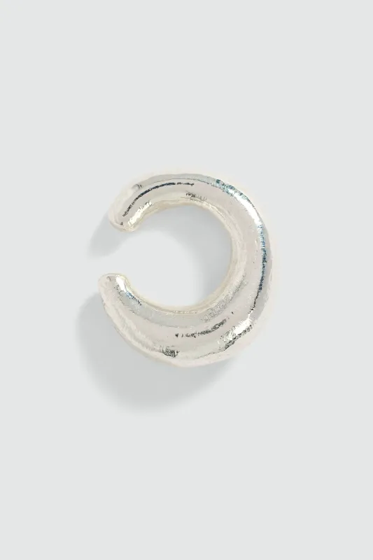 Giada Thick Ear Cuff made by Aje