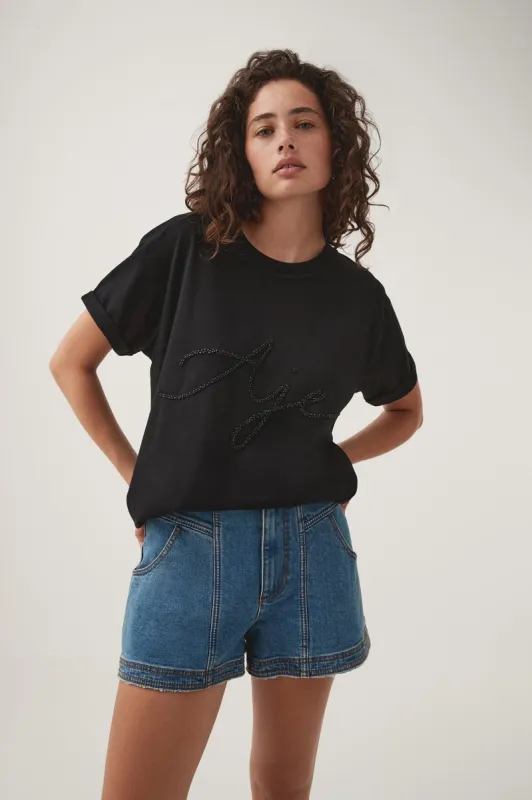 Duke Tee made by Aje