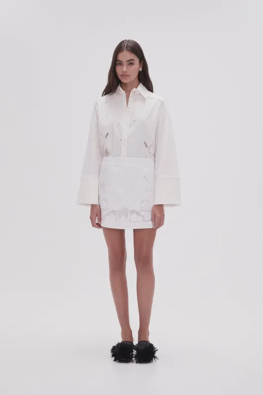 Agua Embroidered Short made by Aje