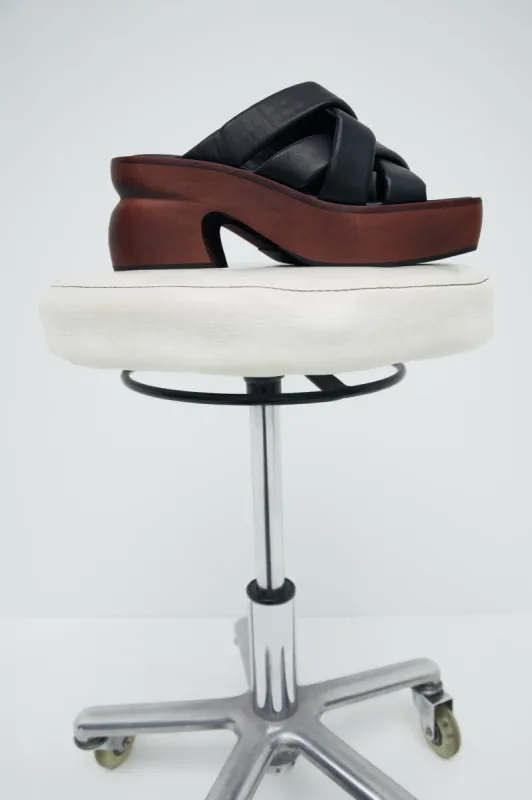 Formic Padded Low Clog sold by Aje