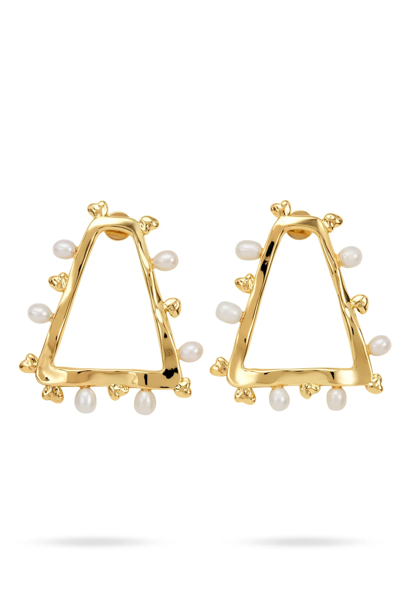 Descend Pearl Stud sold by Aje product image thumbnail 2