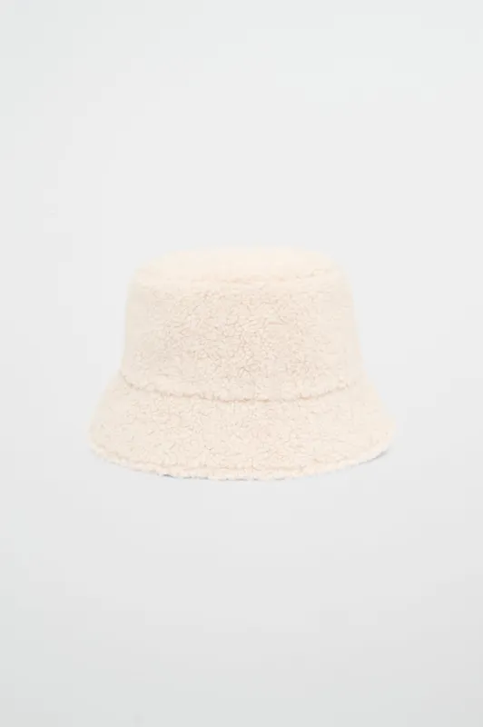 Teddy Bucket Hat 979 sold by Aje