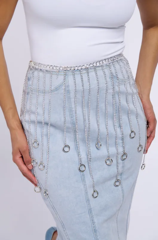 CIRCLE ME CHAIN FRINGE BELT sold by AKIRA