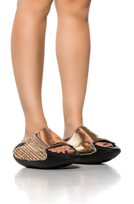 AZALEA WANG BUGGY GOLD METALLIC EMBELLISHED SLIDE made by AKIRA