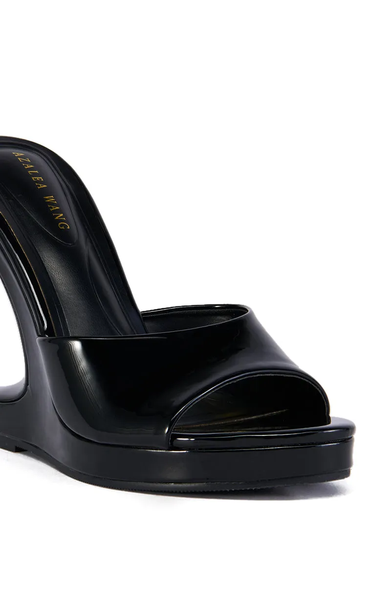 AZALEA WANG SHLOMO BLACK ABSTRACT WEDGE HEEL SANDAL sold by AKIRA product image thumbnail 5