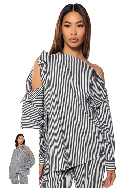 START THE DAY POPLIN BUTTON DOWN made by AKIRA