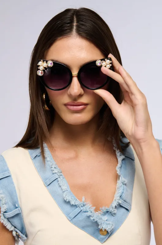 ELEVATE ME SUNGLASSES made by AKIRA